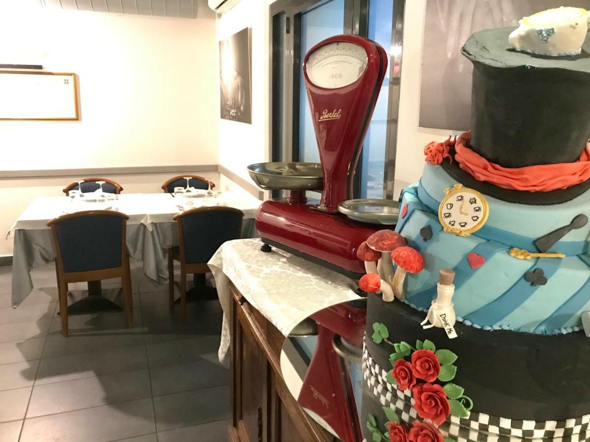 Taverna Napoleone San Lorenzo  Экстерьер фото